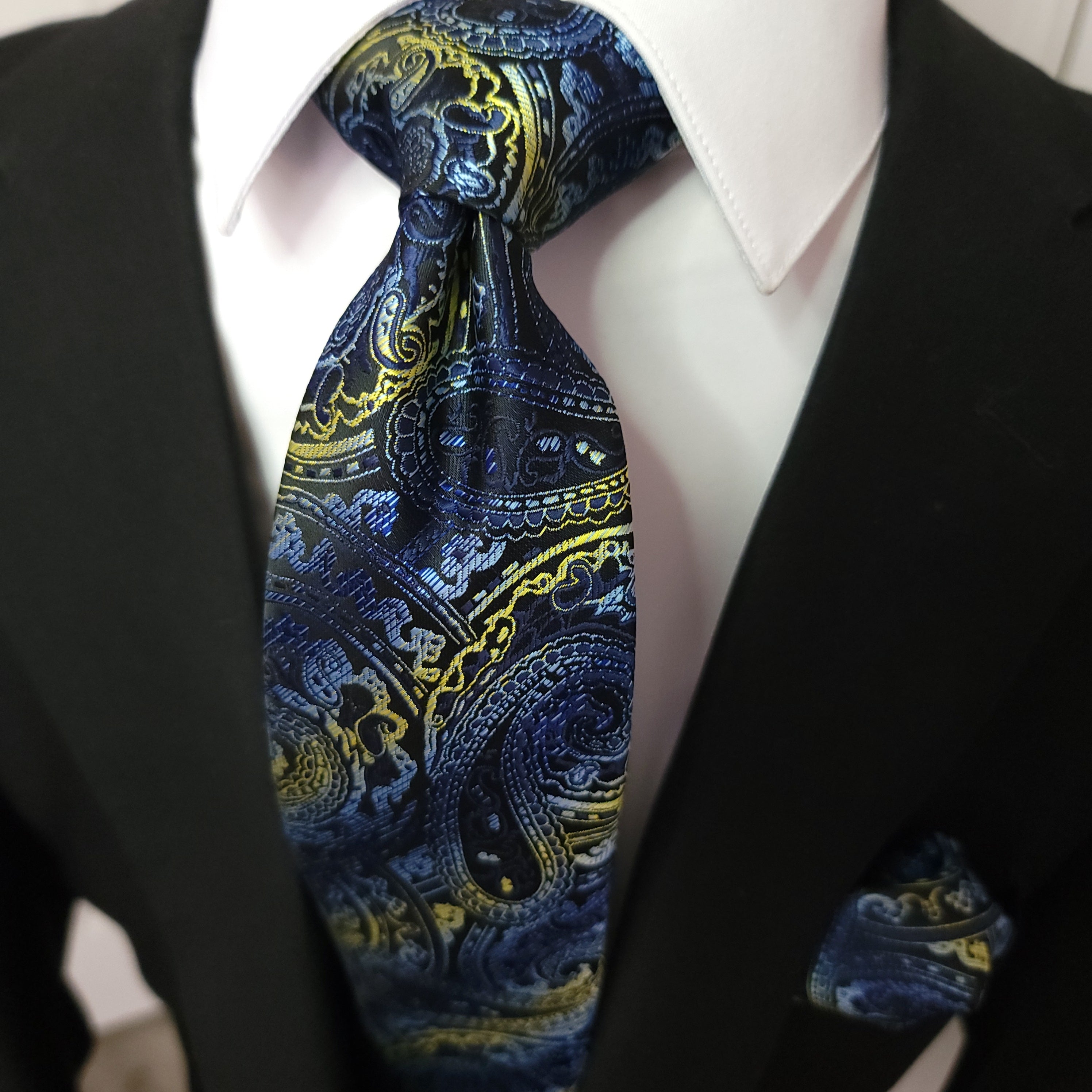 Classic Blue Black Yellow Paisley Silk Tie Pocket Square Cufflink Set