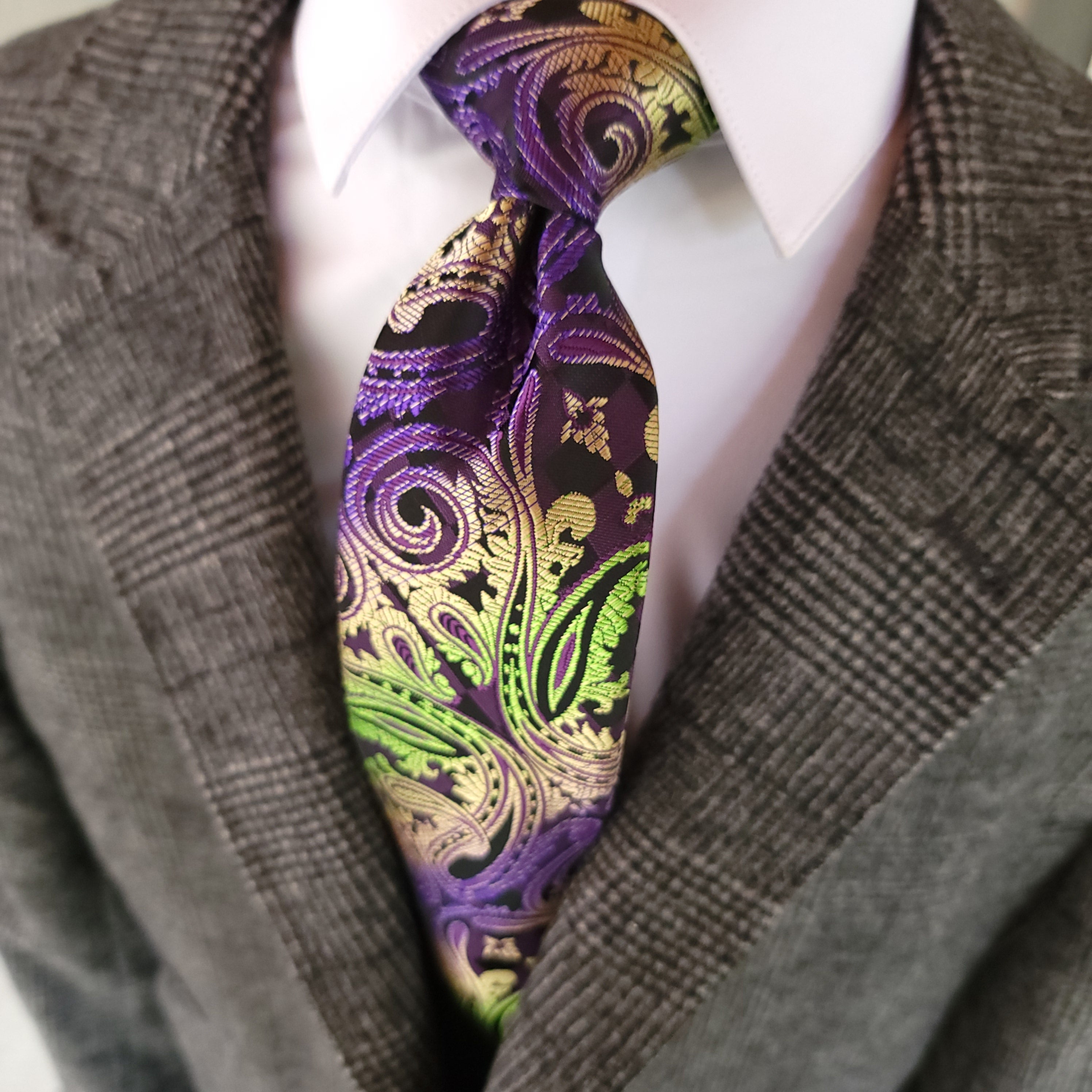Green Purple Black Paisley Silk Tie Pocket Square Cufflink Set