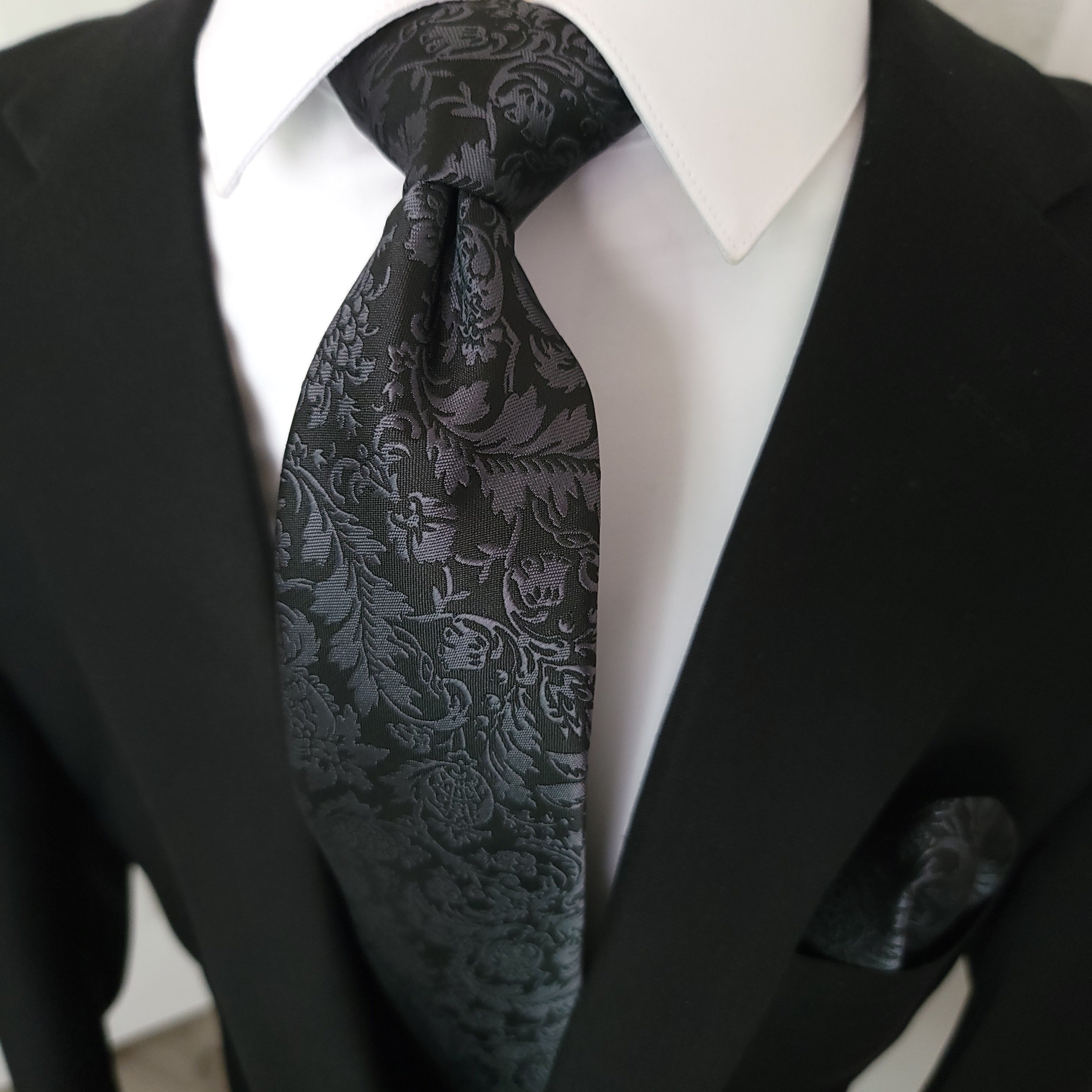 Black Gray Floral Silk Tie Pocket Square Cufflink Set