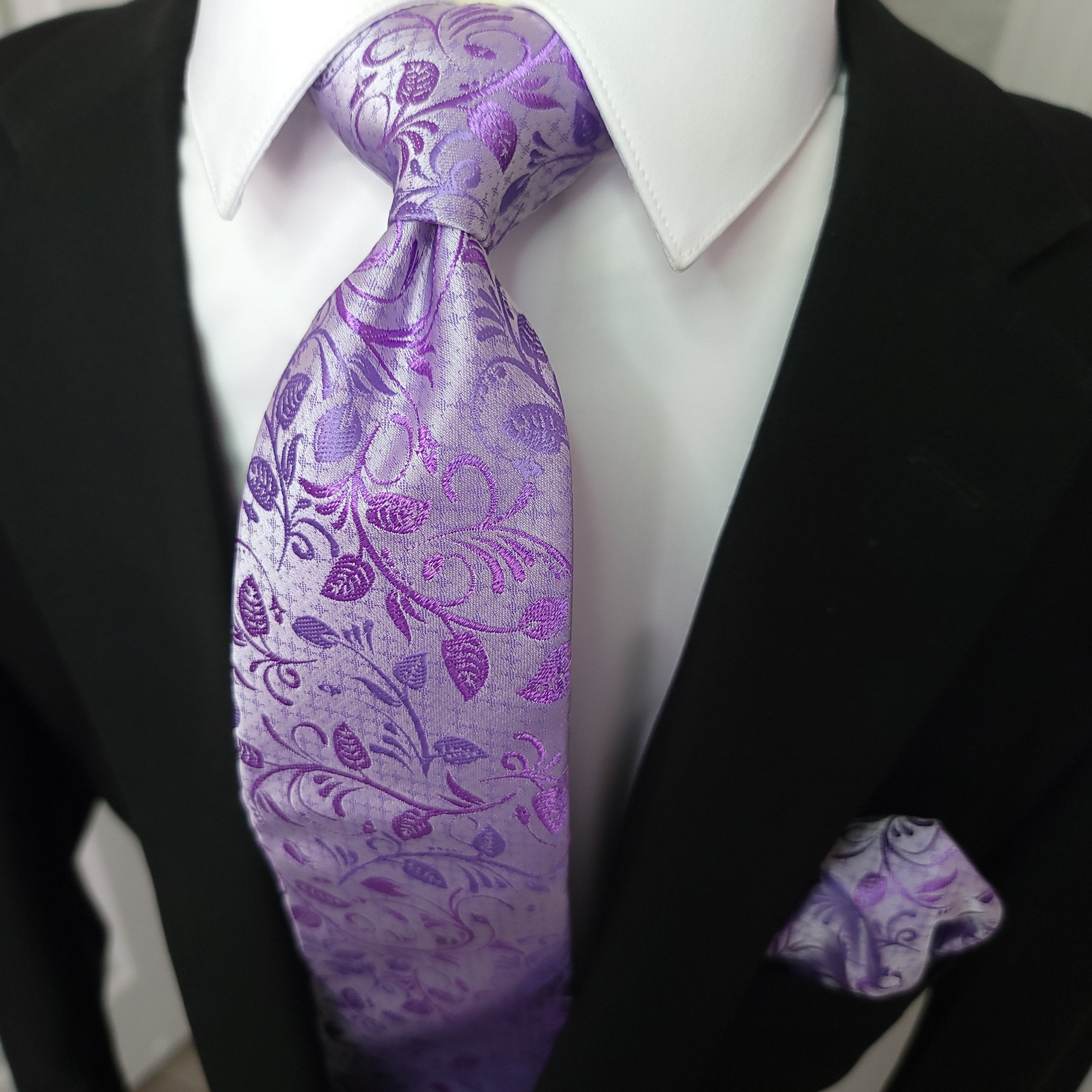 Lavender Floral Silk Tie Pocket Square Cufflink Set