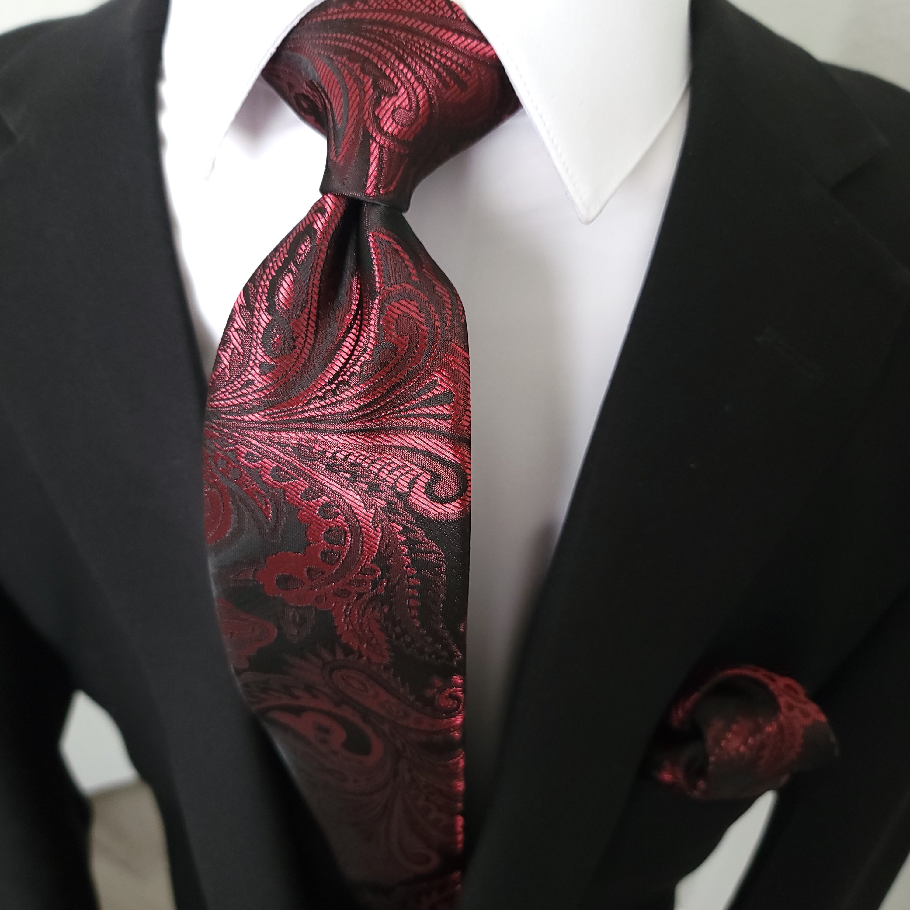 Wine Paisley Silk Tie Pocket Square Cufflink Set
