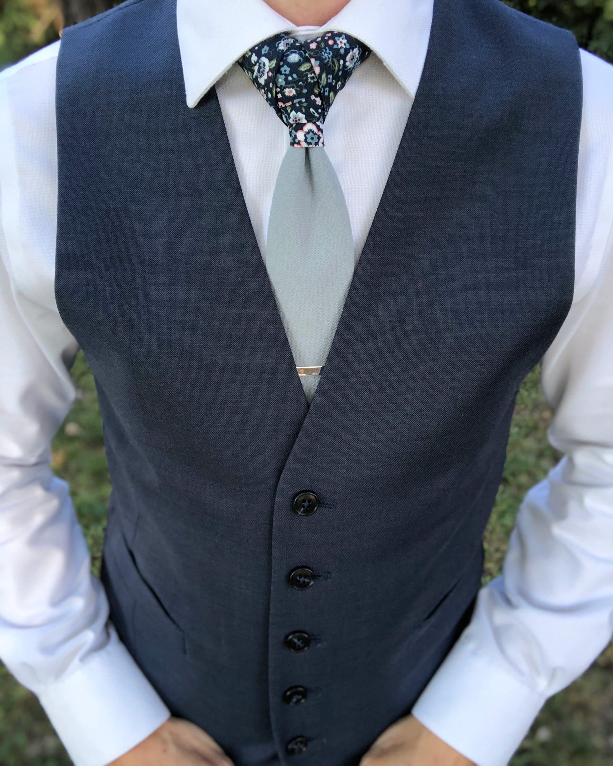 Slate Gray Navy Blue Floral Peekaboo Tie
