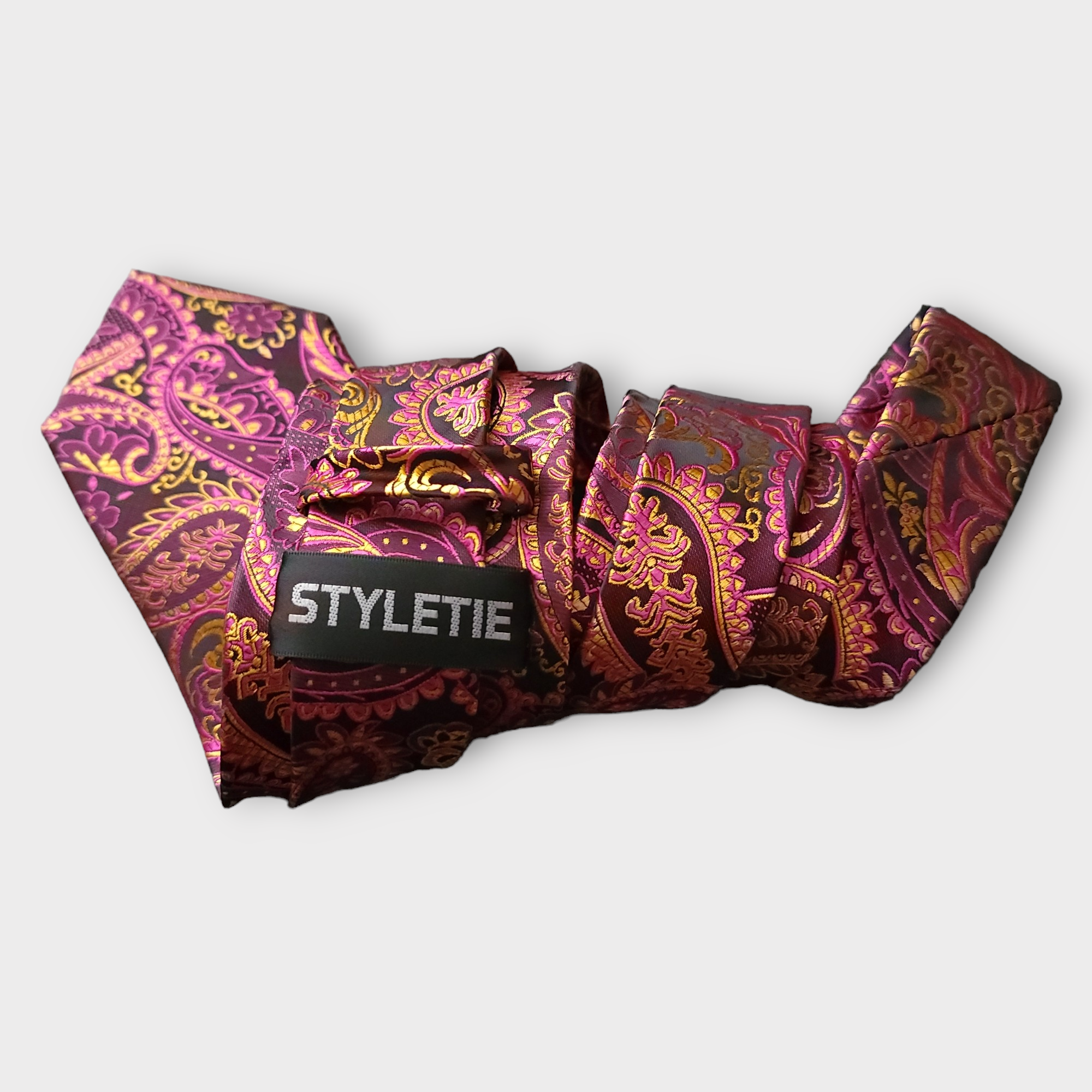 Camellia Red Gold Paisley Silk Tie Pocket Square Cufflink Set