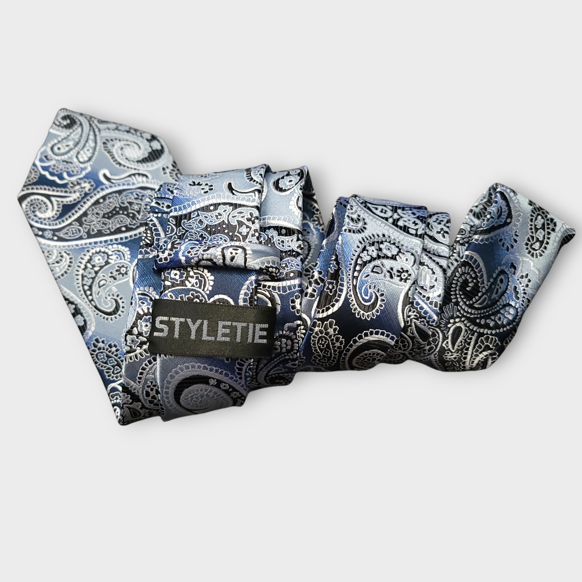 Blue Paisley Silk Tie Pocket Square Cufflink Set