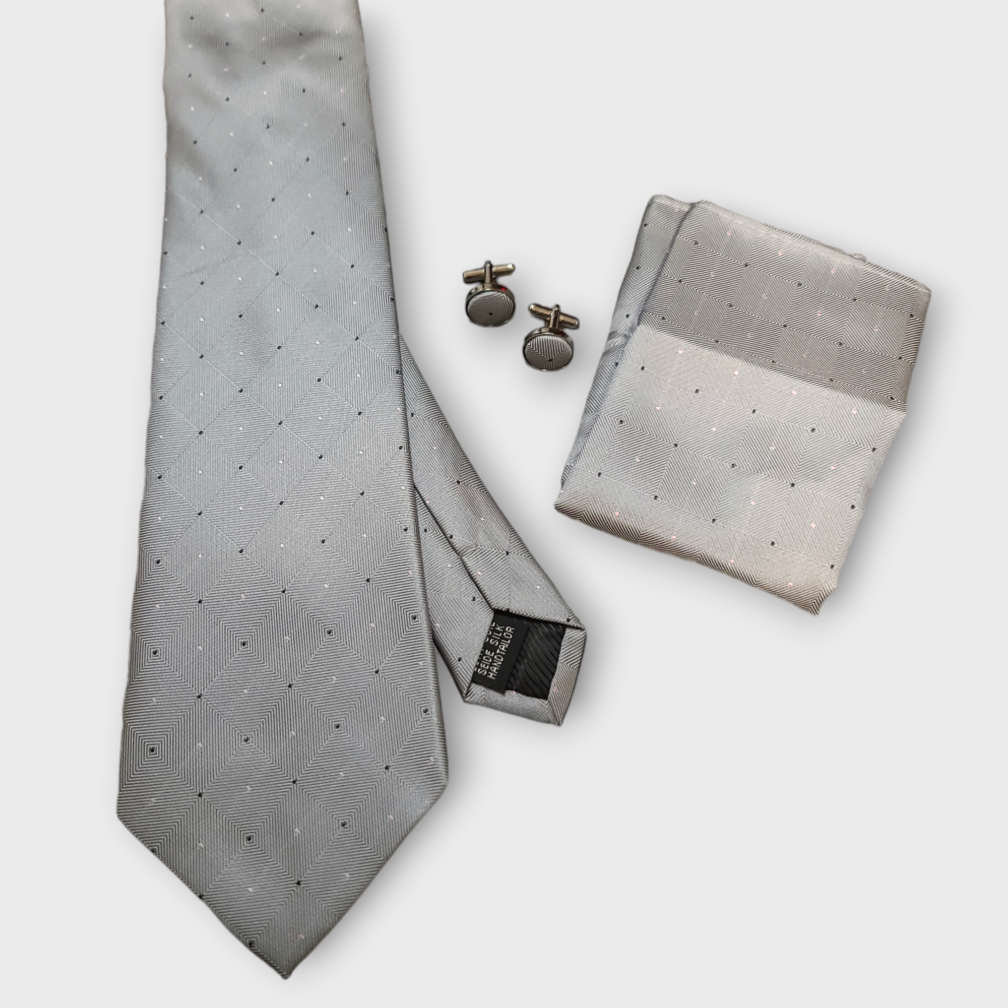 Gray Plaid Dot Silk Tie Pocket Square Cufflink Set