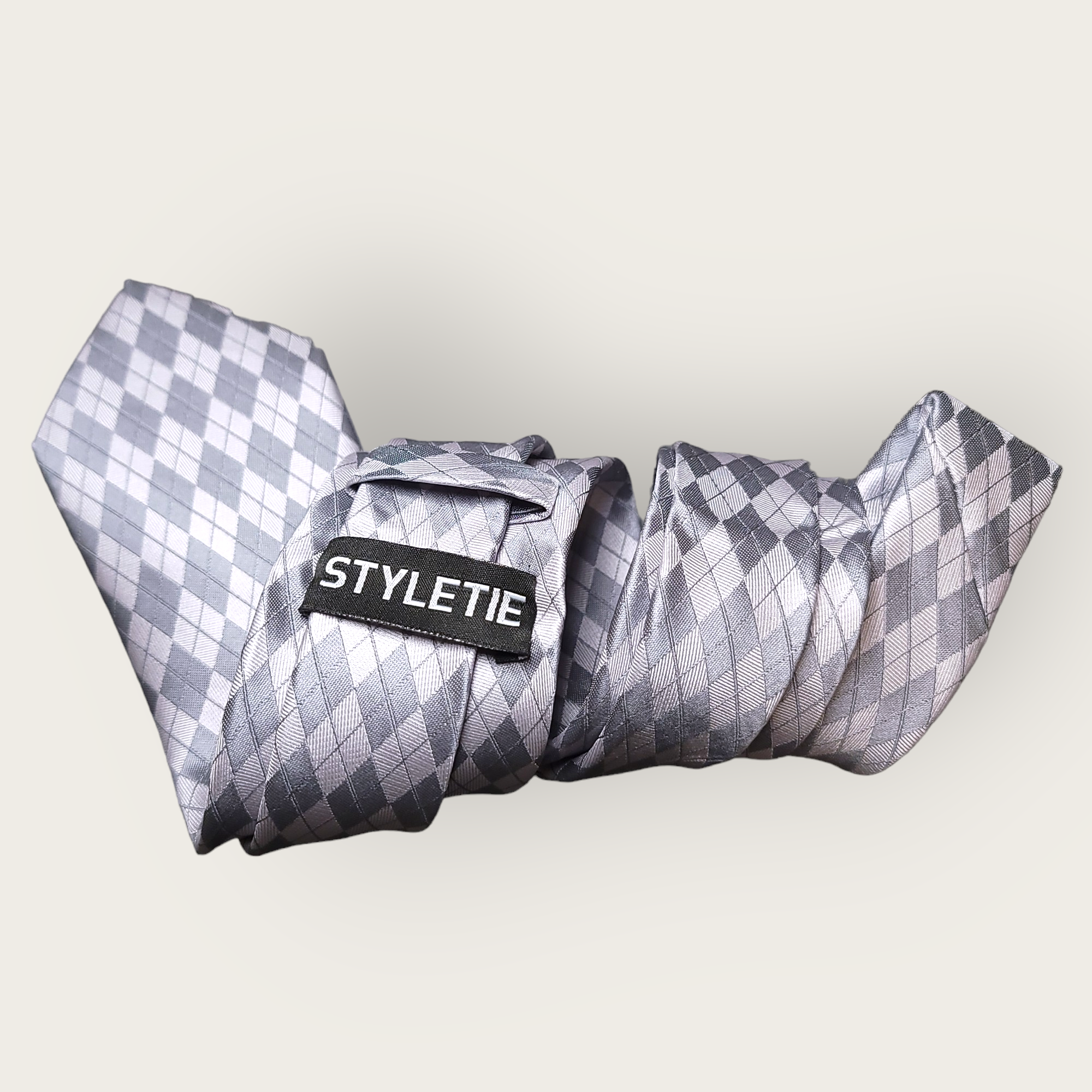 Gray Geometric Silk Tie Pocket Square Cufflink Set