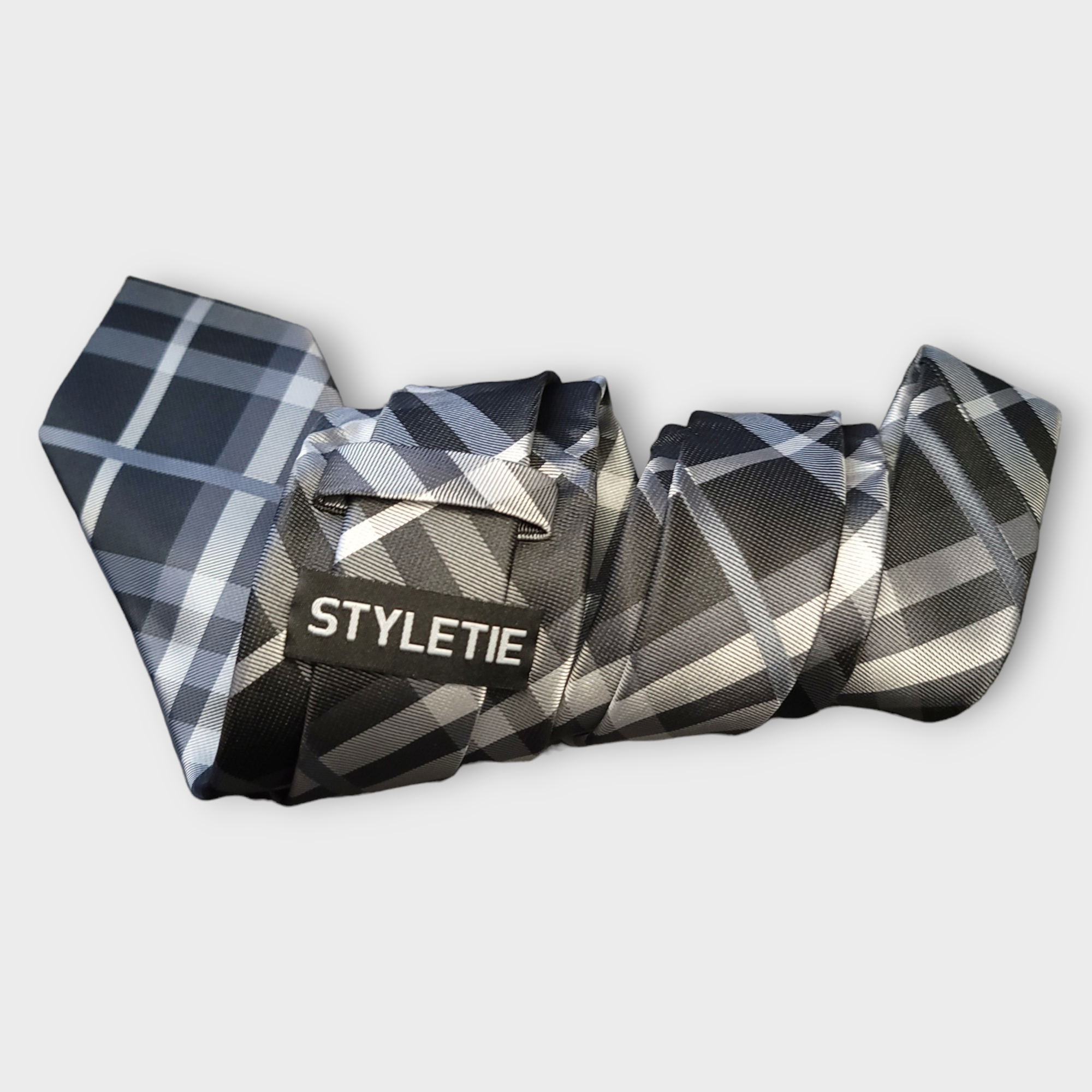 Black White Plaid Silk Tie Pocket Square Cufflink Set