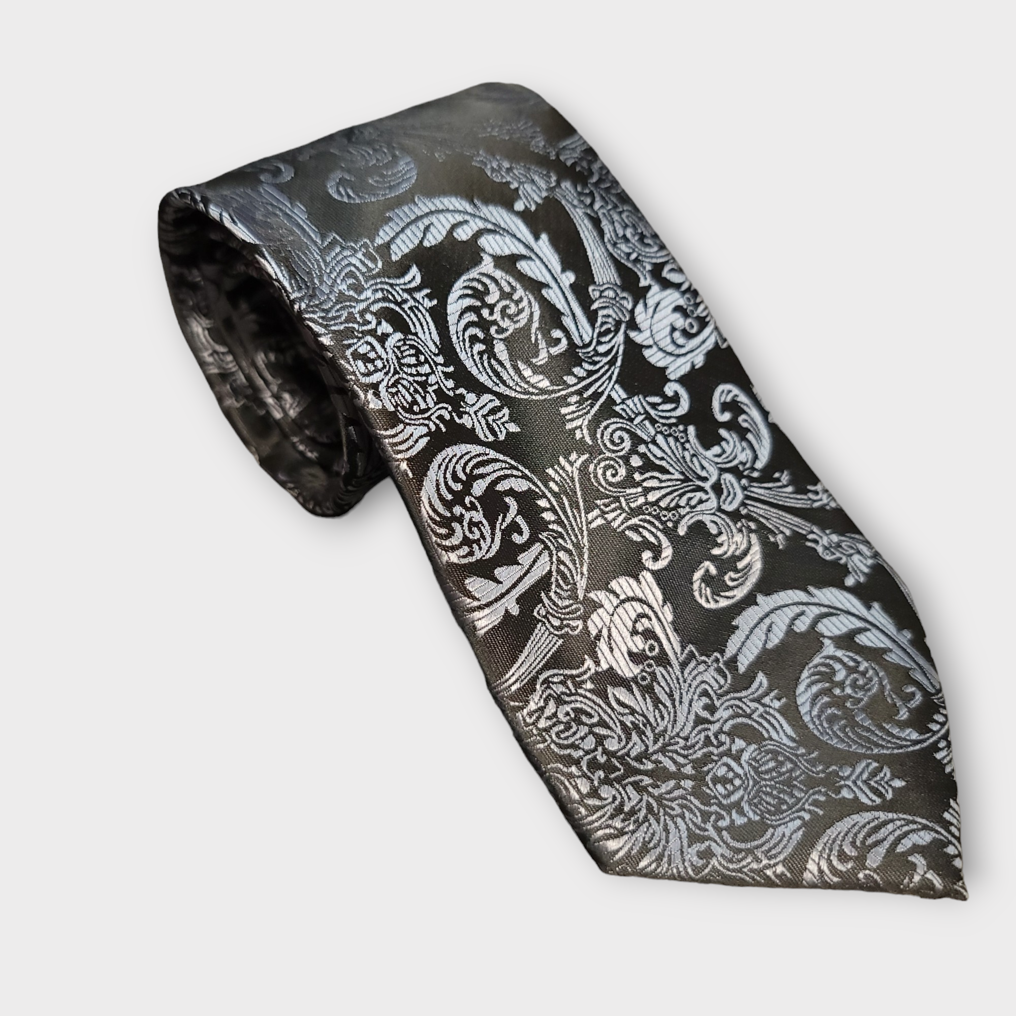Black & Dim Gray Silk Tie Pocket Square & Cufflinks Set