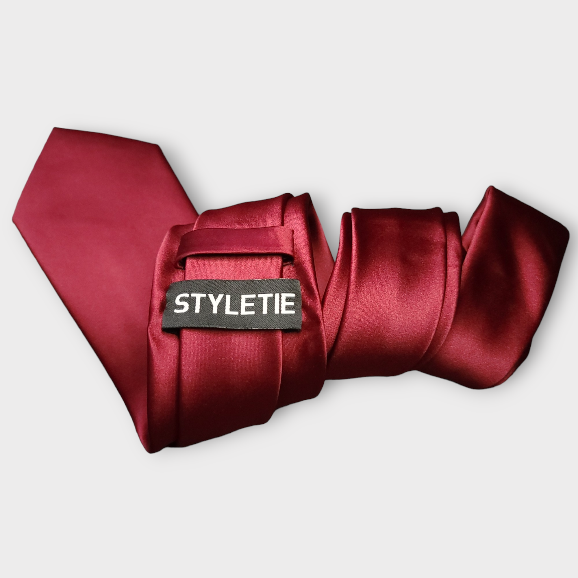 Bright Burgundy Solid Silk Tie Pocket Square Cufflink Set