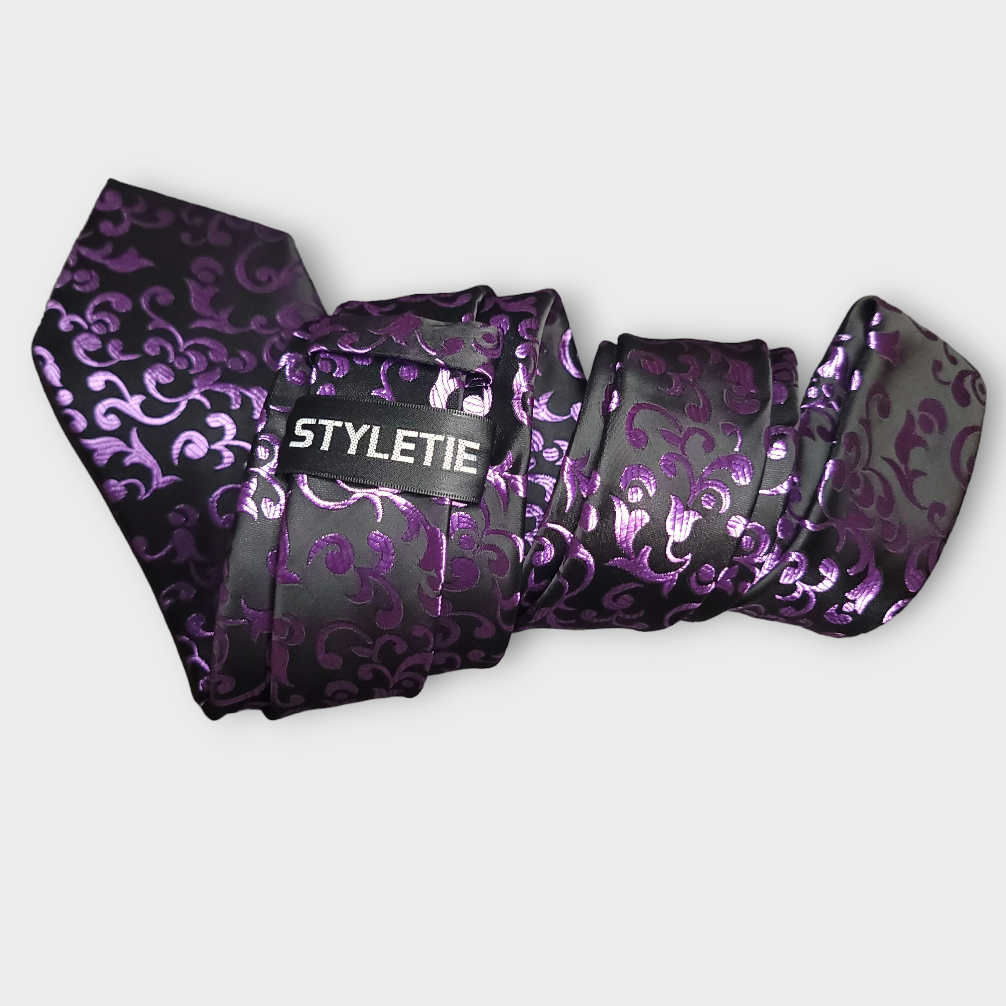 Black Purple Flower Silk Tie Pocket Square Cufflink Set