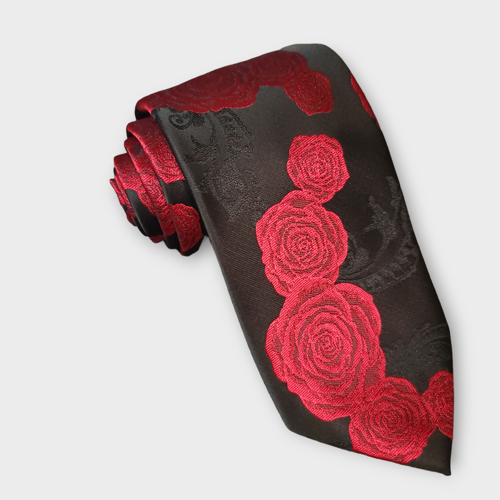 Black Red Floral Silk Tie Pocket Square Cufflink Set