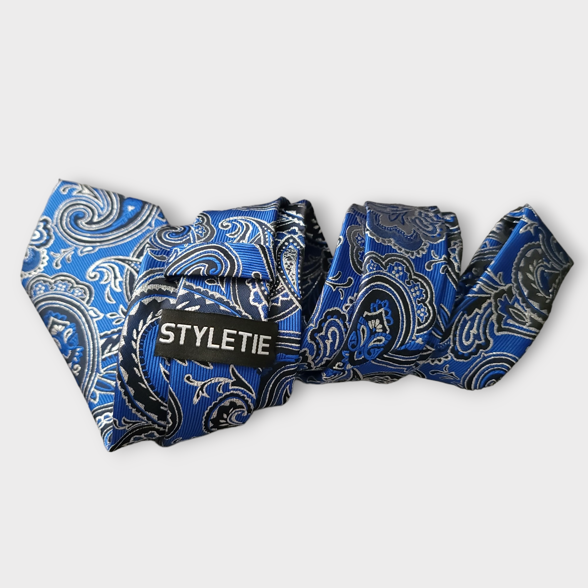 Bright Blue Silver Paisley Silk Tie Pocket Square Cufflink Set