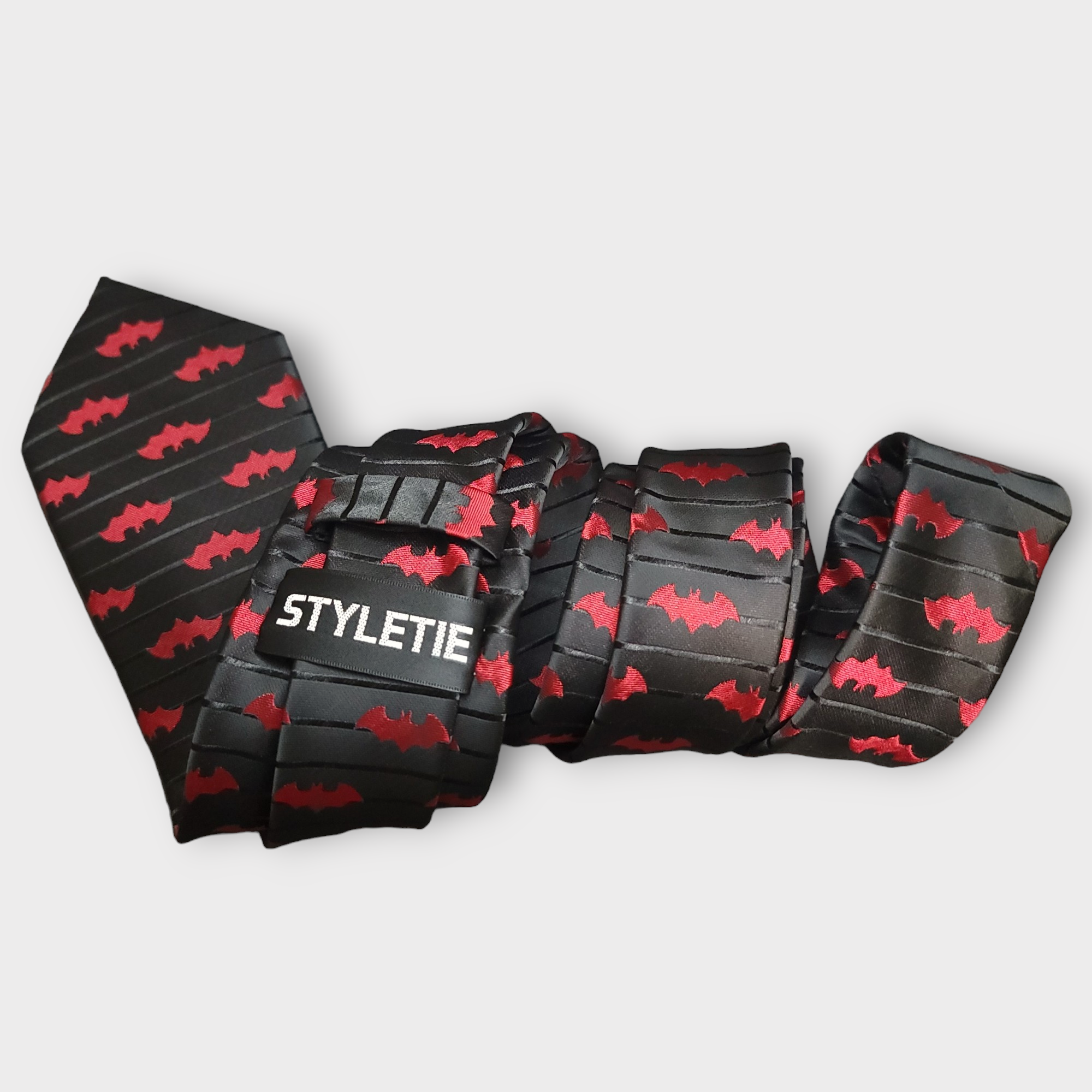 Black Red Bat Silk Tie Pocket Square Cufflink Set