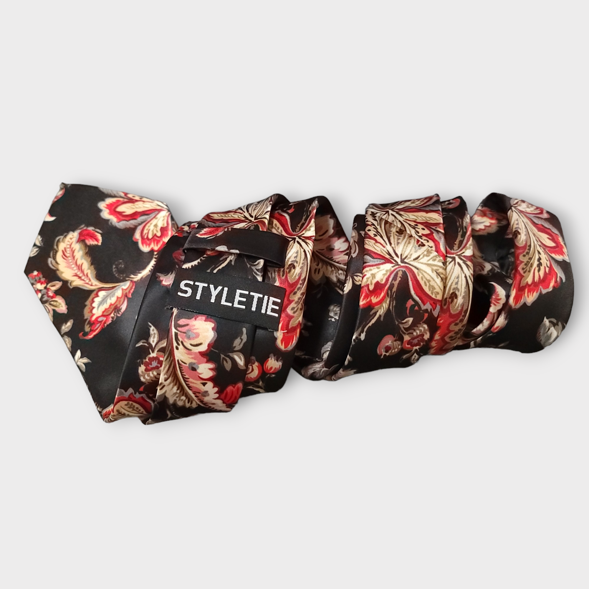 Black Novelty Leaves Floral Silk Tie Pocket Square Cufflink Set