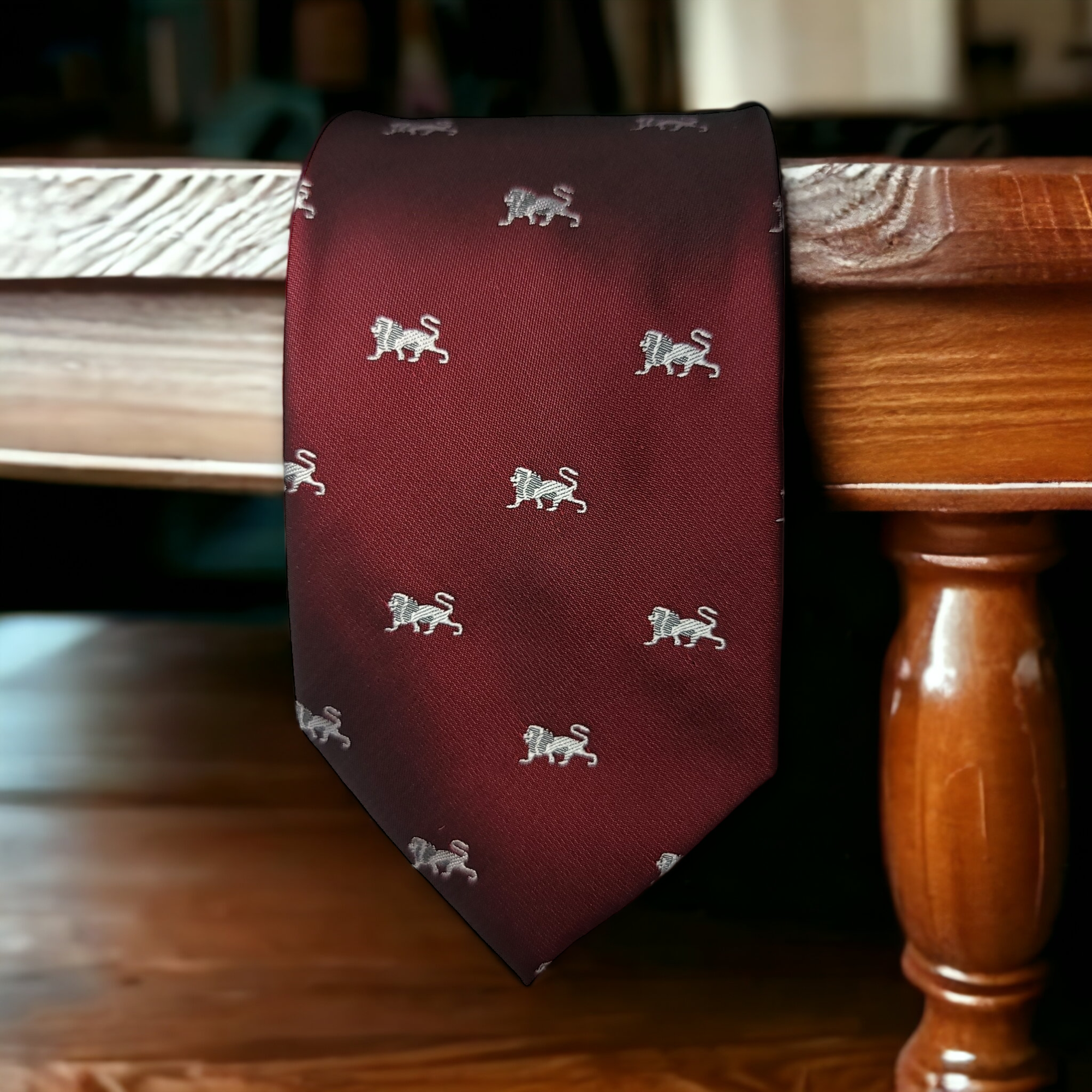 Burgundy White Lion Pattern Tie