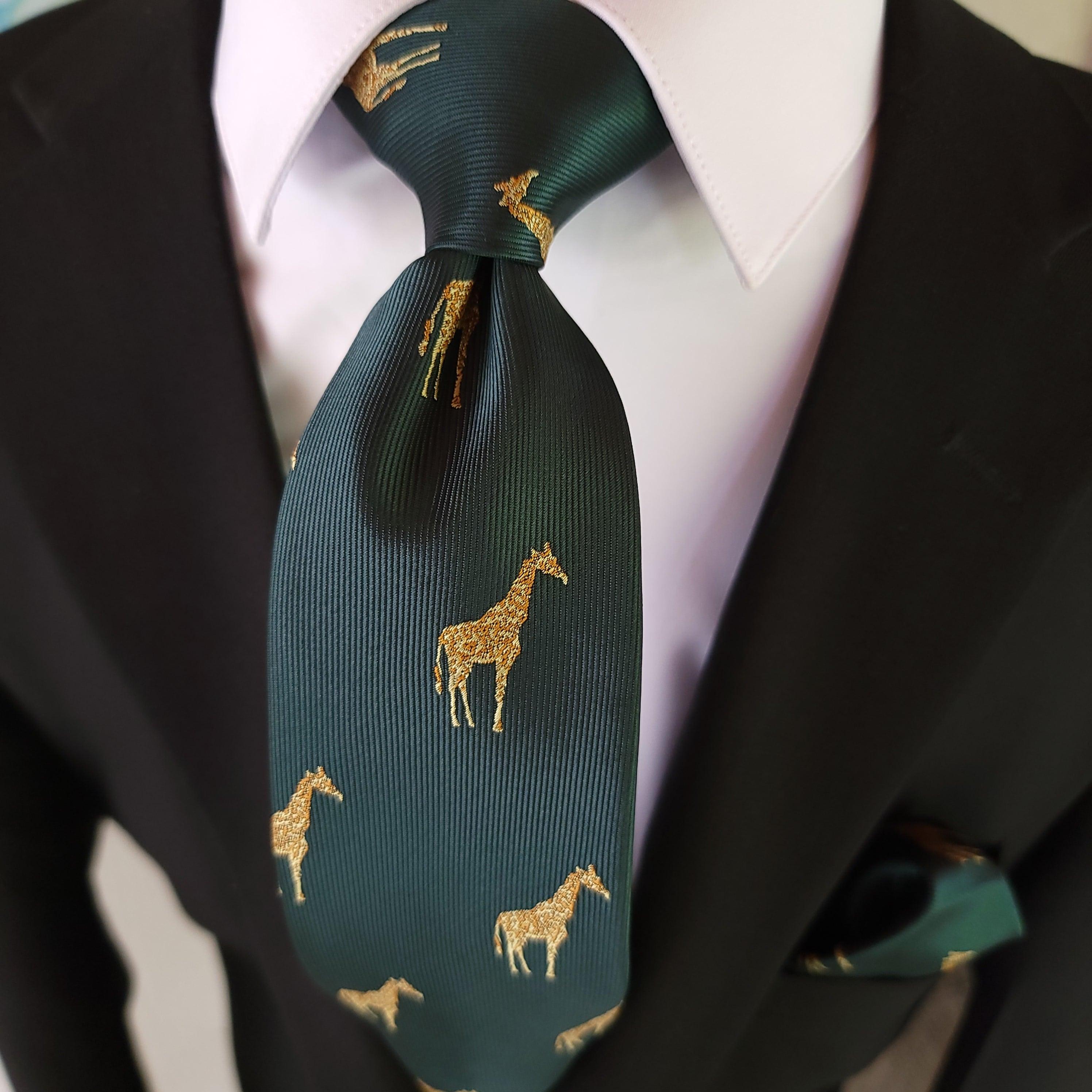 Green Giraffe Silk Tie Pocket Square Cufflink Set - STYLETIE