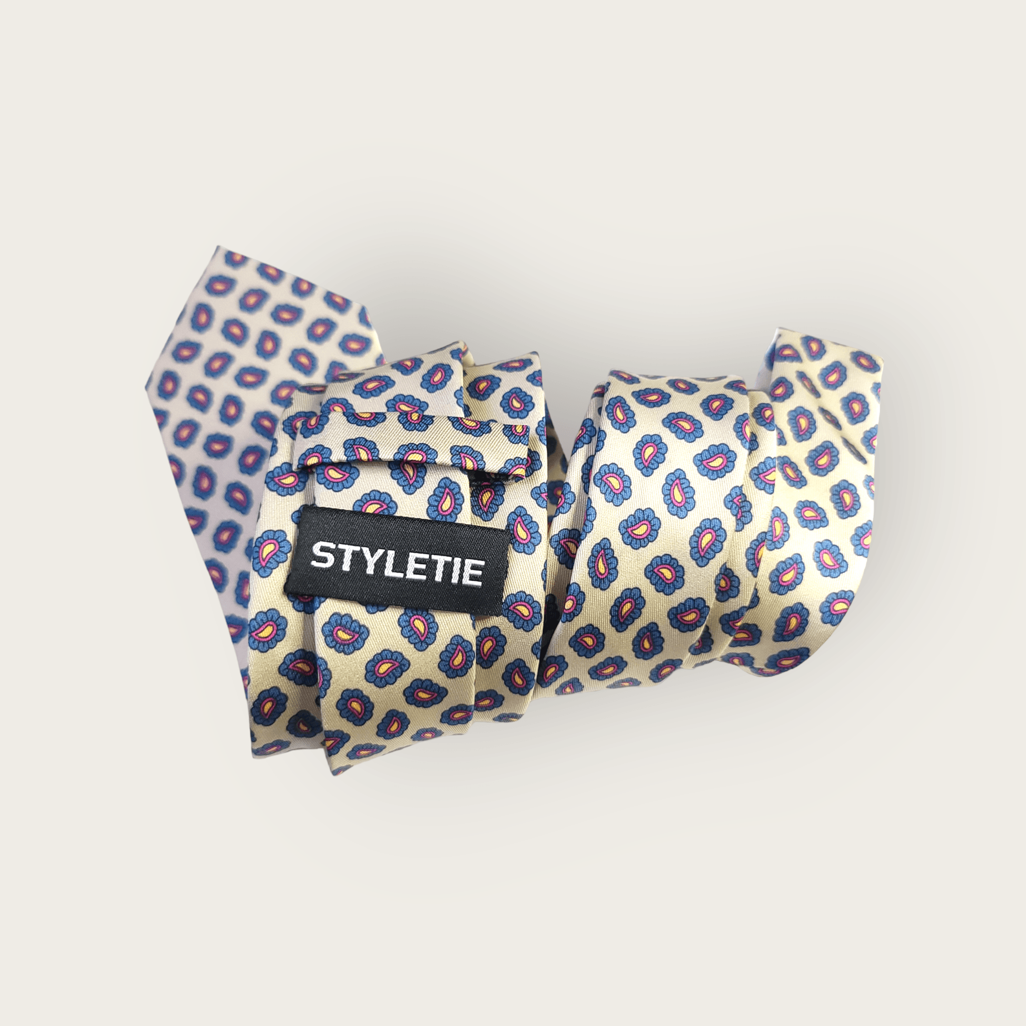Ivory Blue Red Paisley Tie - STYLETIE