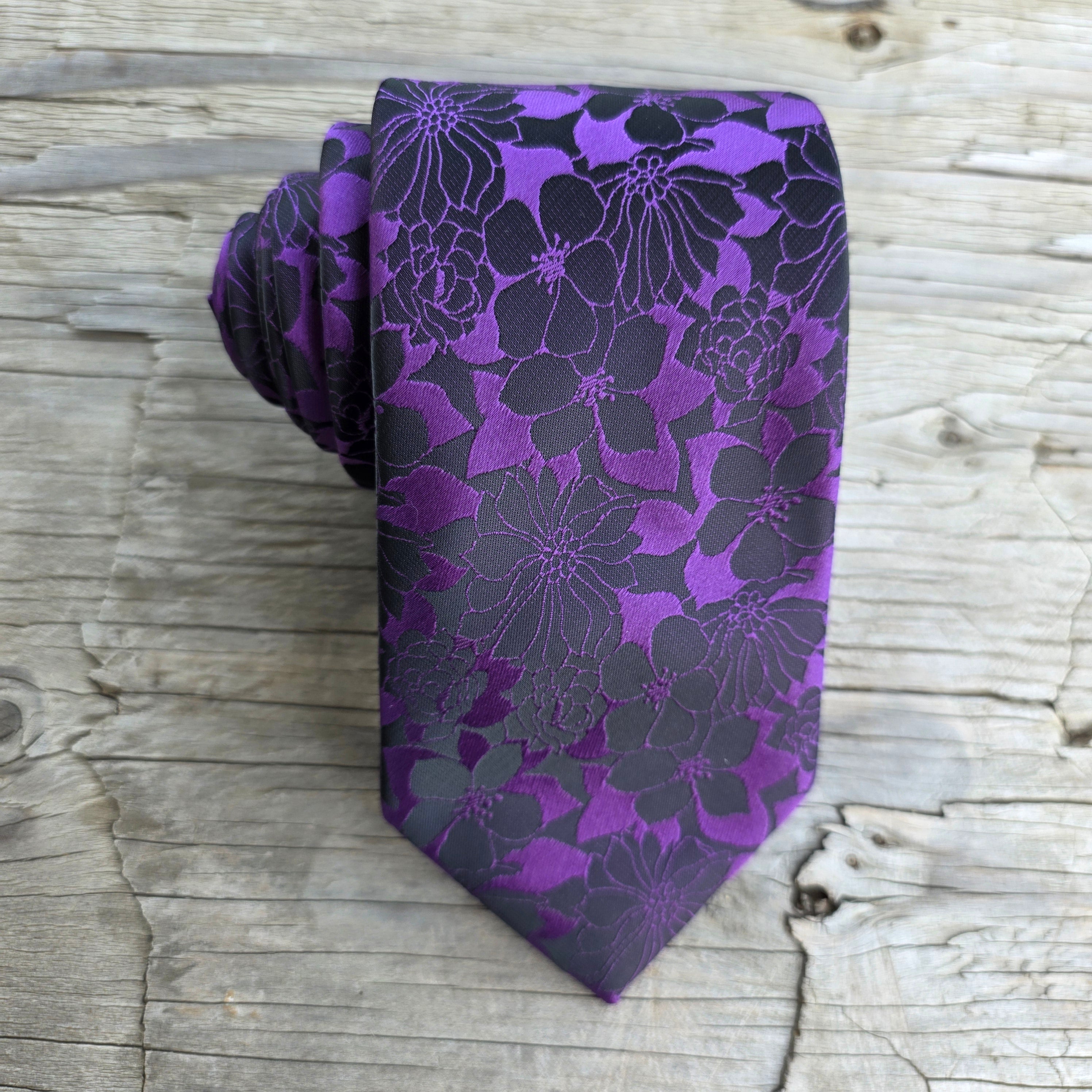 Black Purple Flower Silk Tie Pocket Square Cufflink Set
