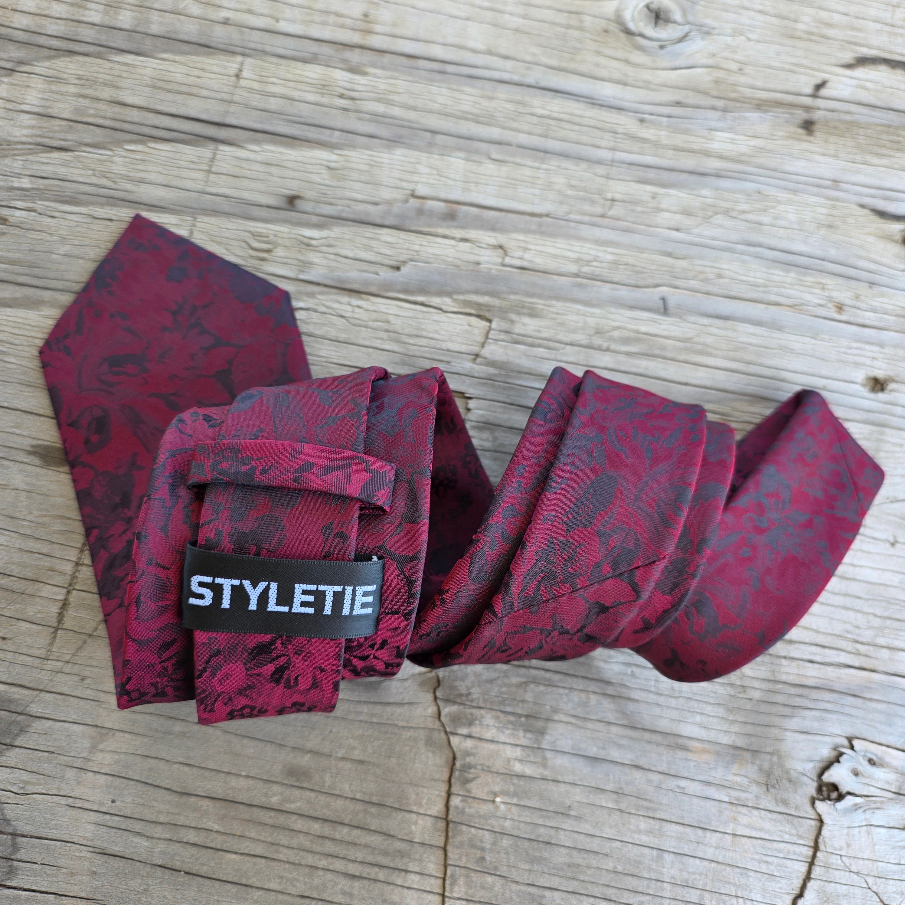 Burgundy Black Silk Tie Pocket Square Cufflink Set