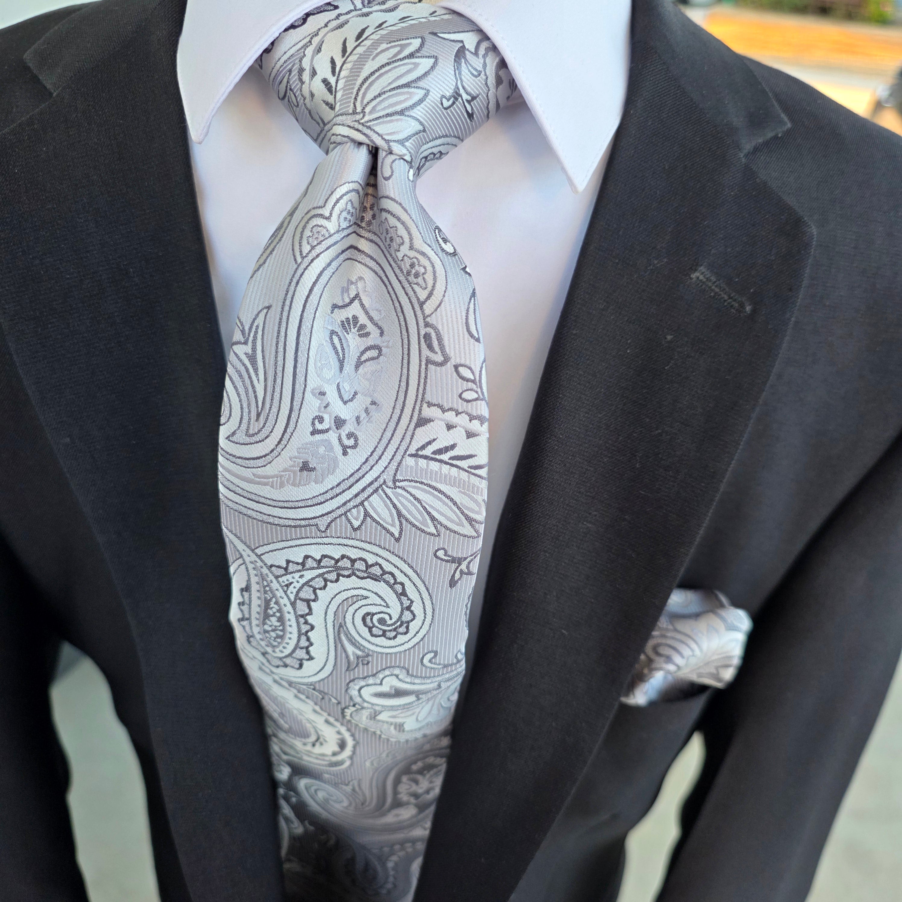 Gray Paisley Silk Tie Pocket Square Cufflinks Set