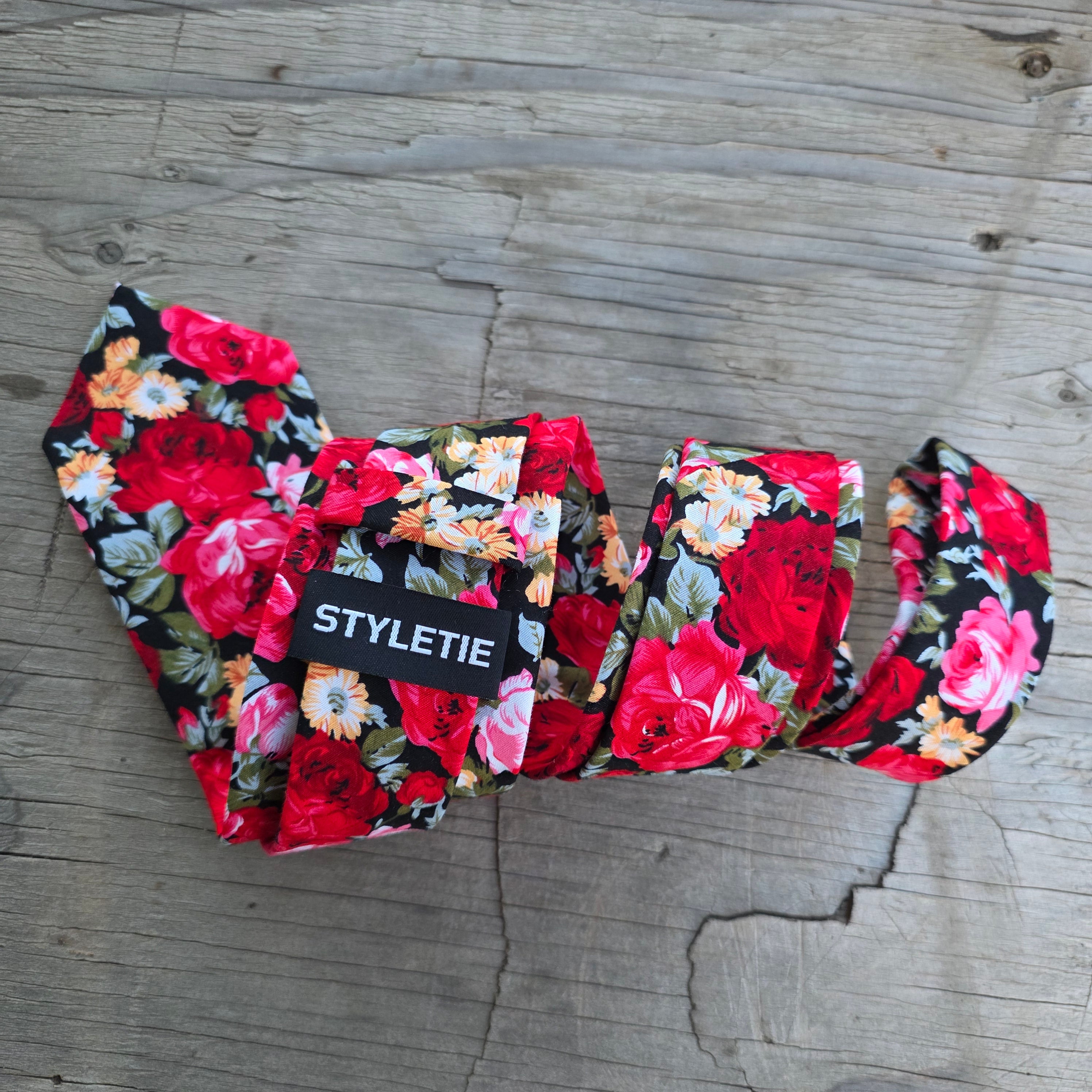 Black Red Leaf Floral Tie
