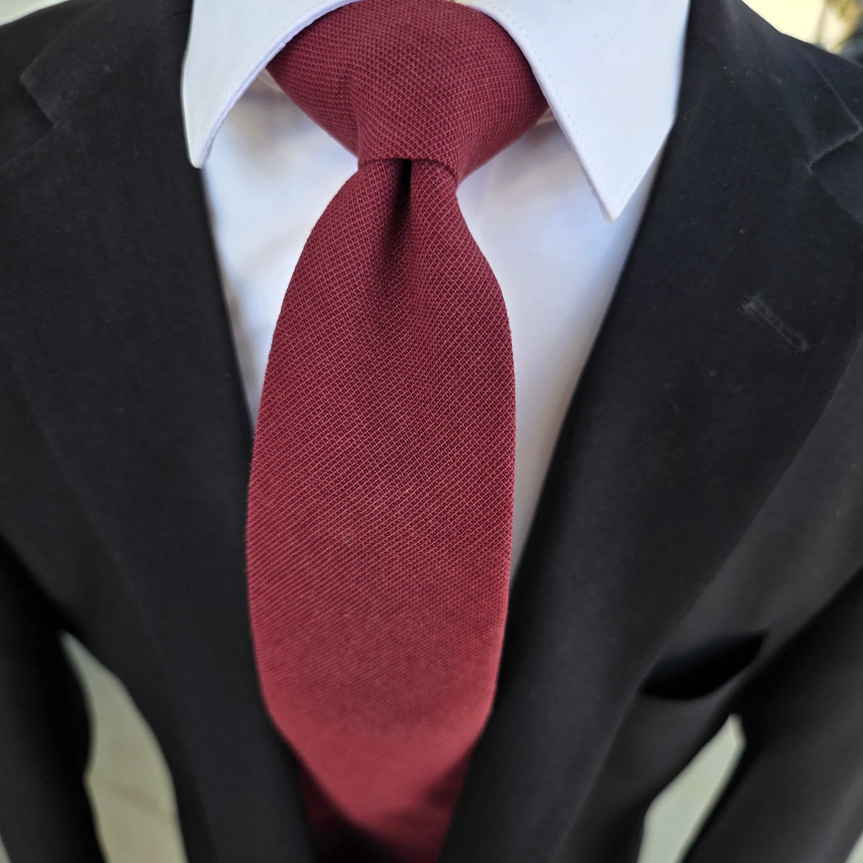 Wine Rose Pink Leaf Floral Peekaboo Tie