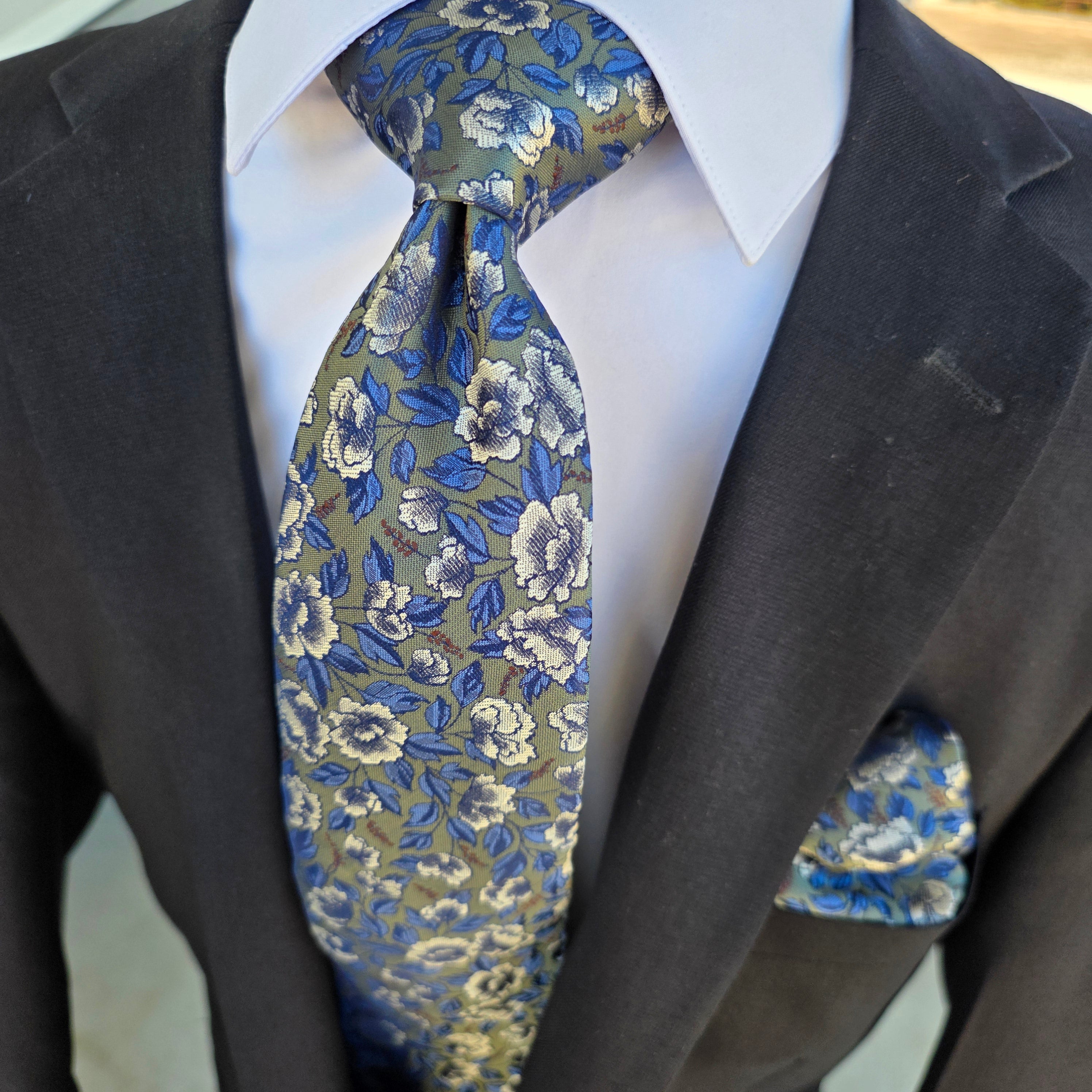 Gray Blue Floral Silk Tie Pocket Square Cufflink Set