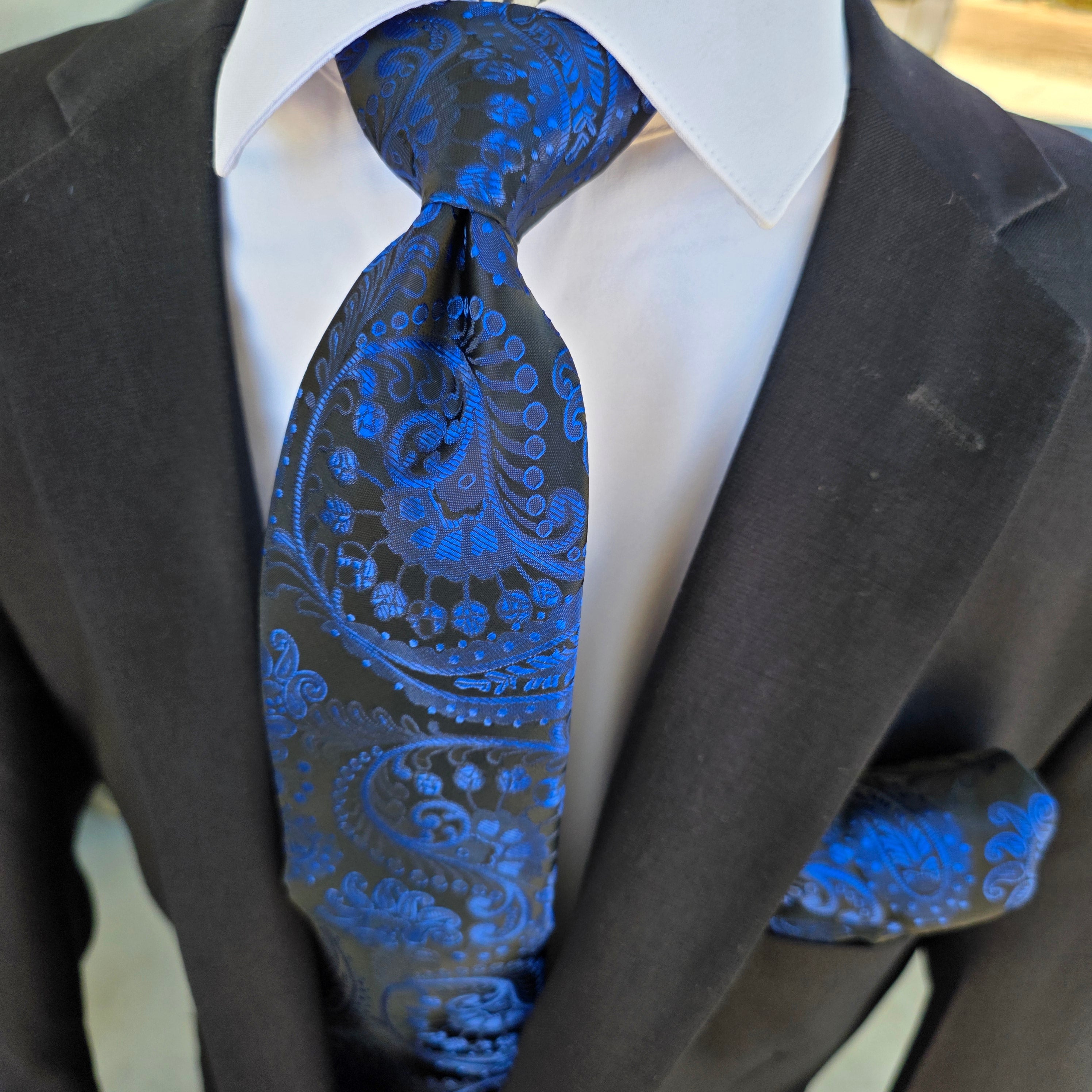 Navy Royal Blue Paisley Silk Tie Pocket Square Cufflink Set