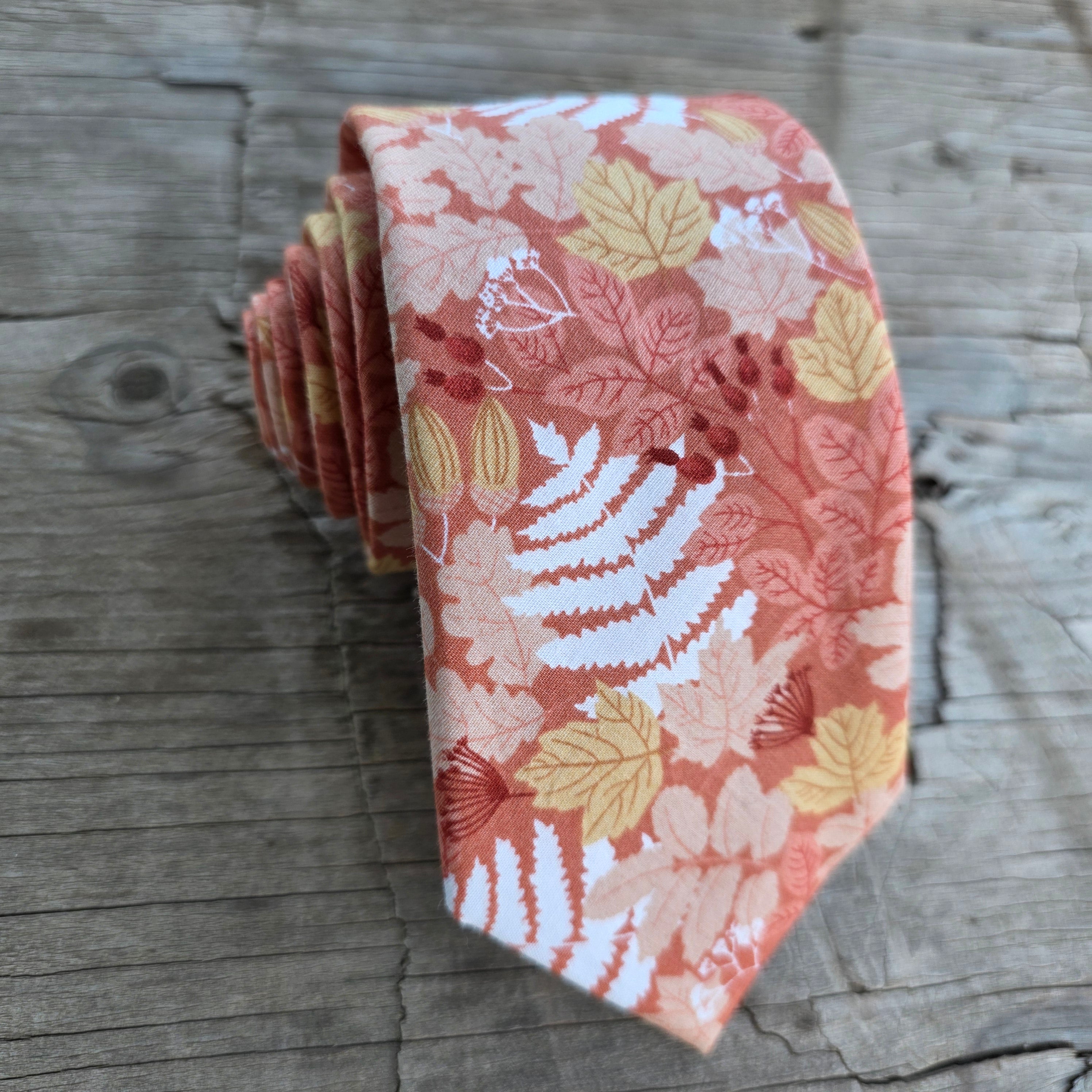 Cream White Leaf Floral Tie