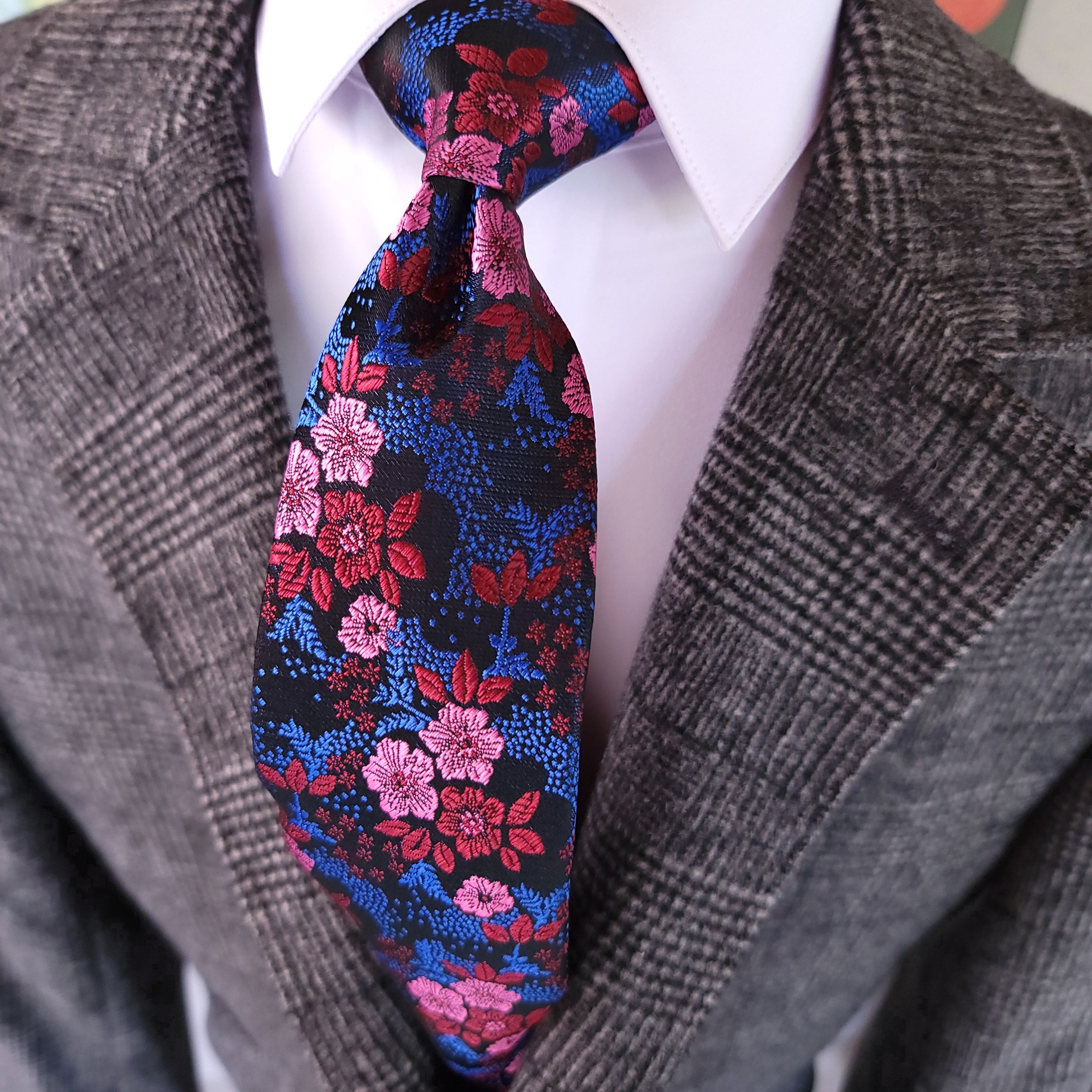 Blue Pink Floral Tie Silk Jacquard Necktie Hanky Cufflinks Set