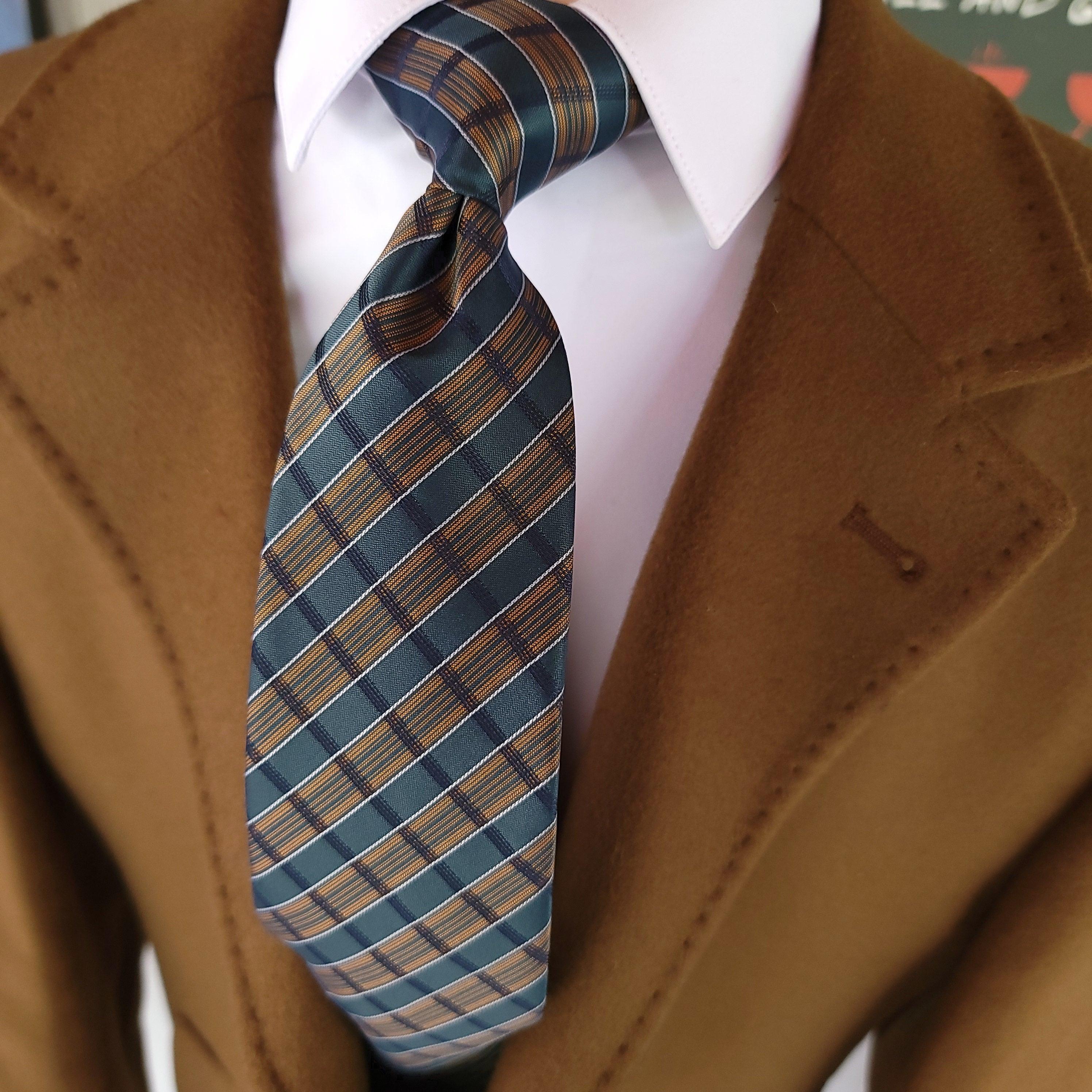 Forest Green Plaid Silk Tie Pocket Square Cufflink Set - STYLETIE