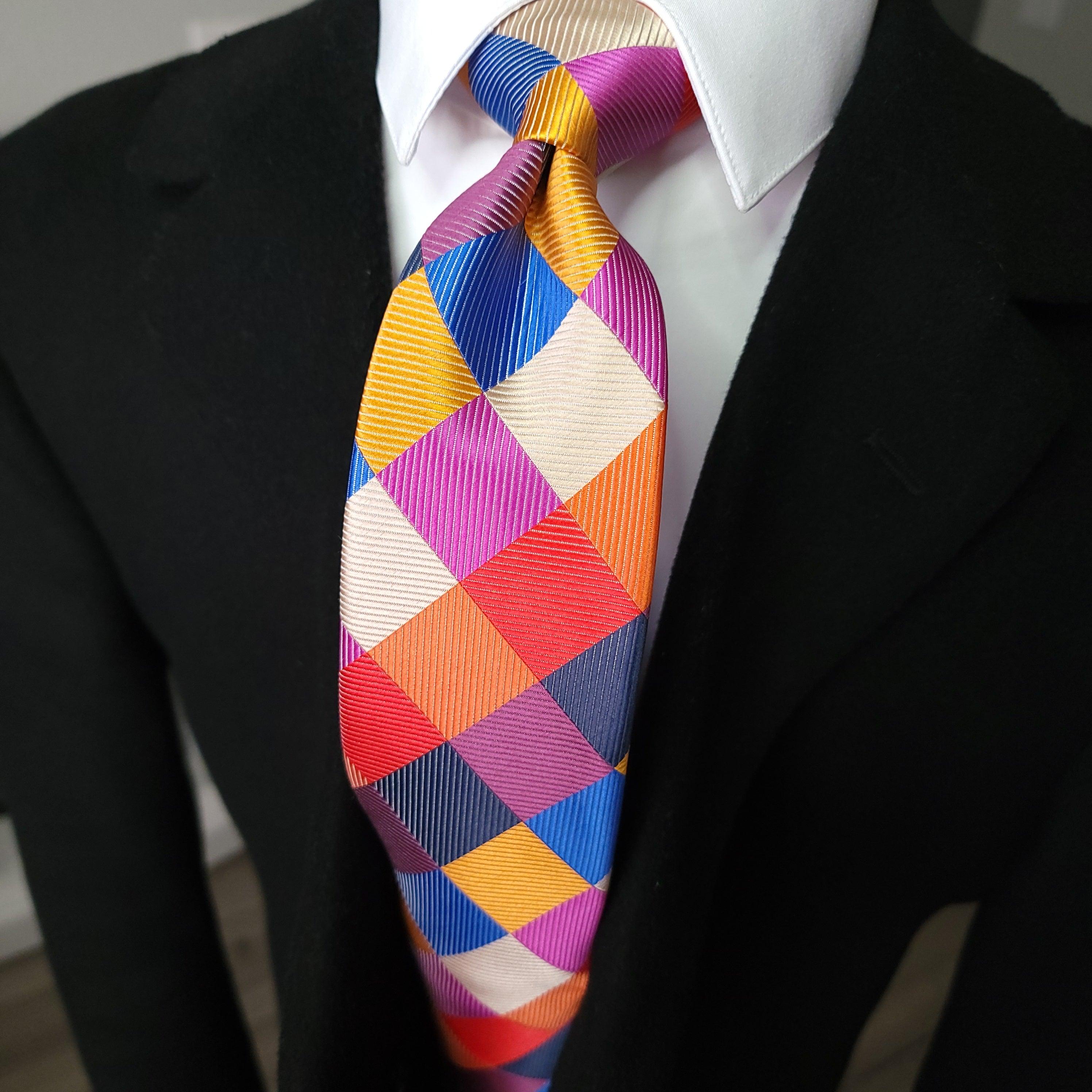 Geometric Tie Set of Pocket Square & Cufflinks - STYLETIE